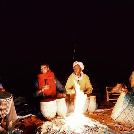 Merzouga Luxury Sahara Camps Екстериор снимка