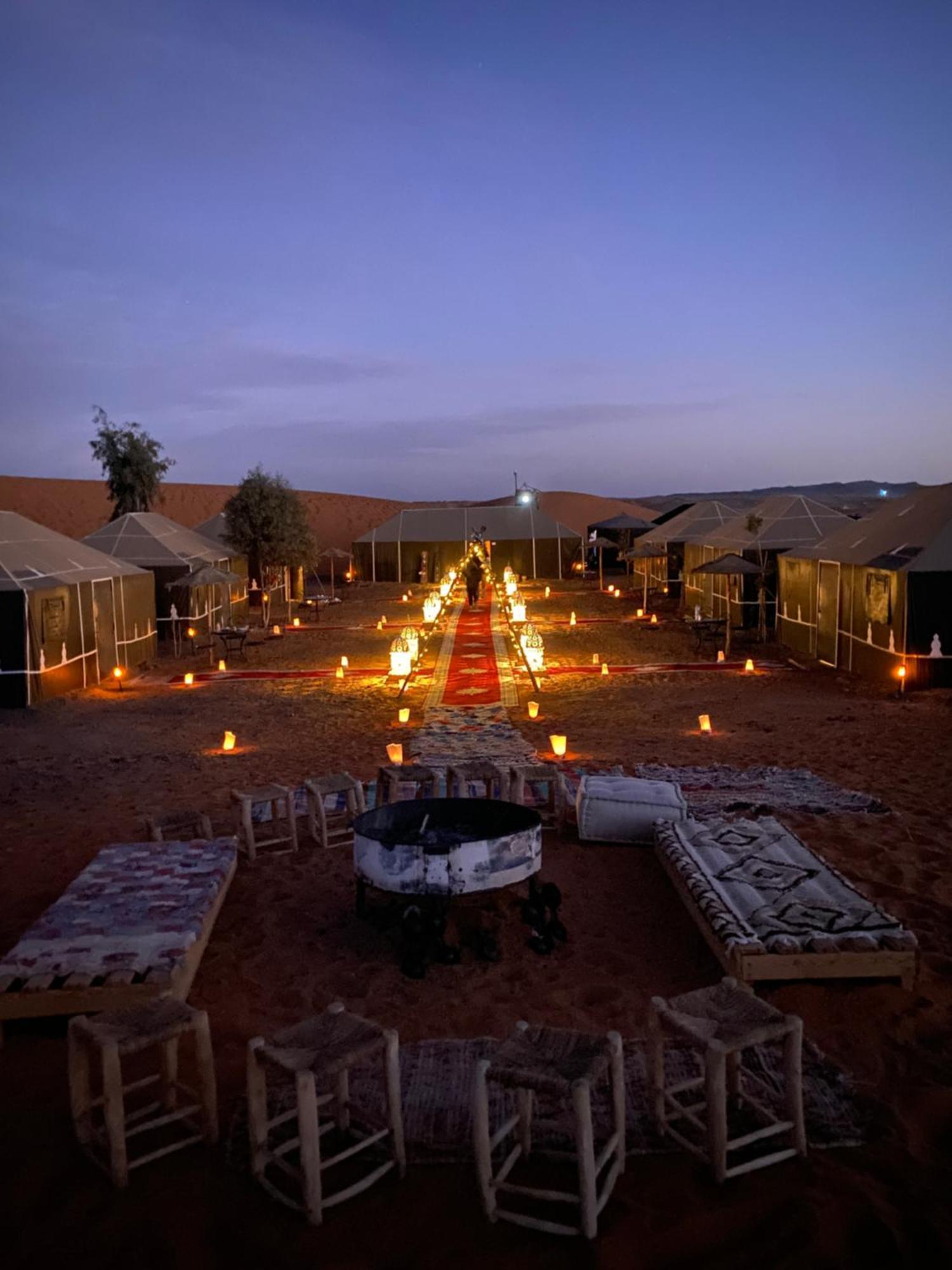Merzouga Luxury Sahara Camps Екстериор снимка